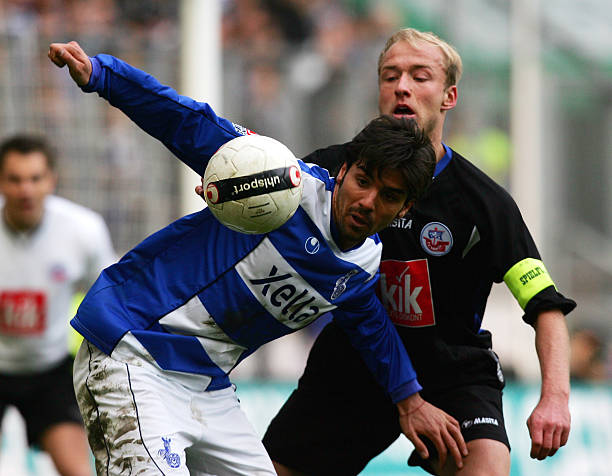 他用实际行 他用实际行