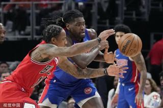 他用实际行 他用实际行