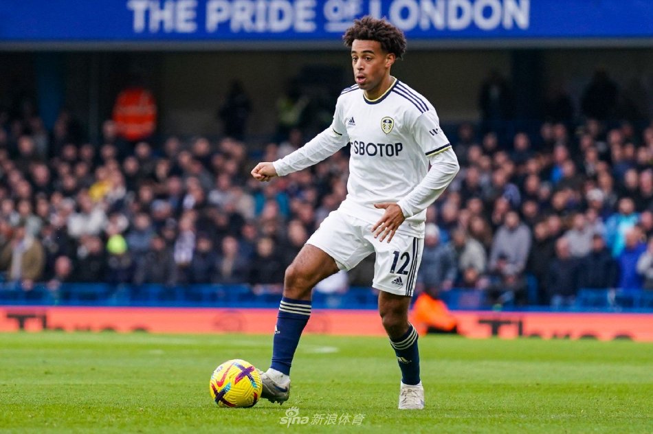 但他却在短 但他却在短