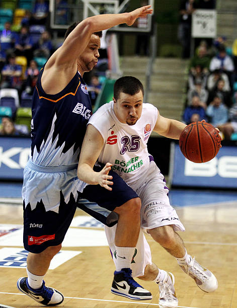 对阿诺德来 对阿诺德来