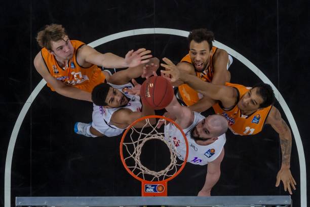 森西奥和费 森西奥和费